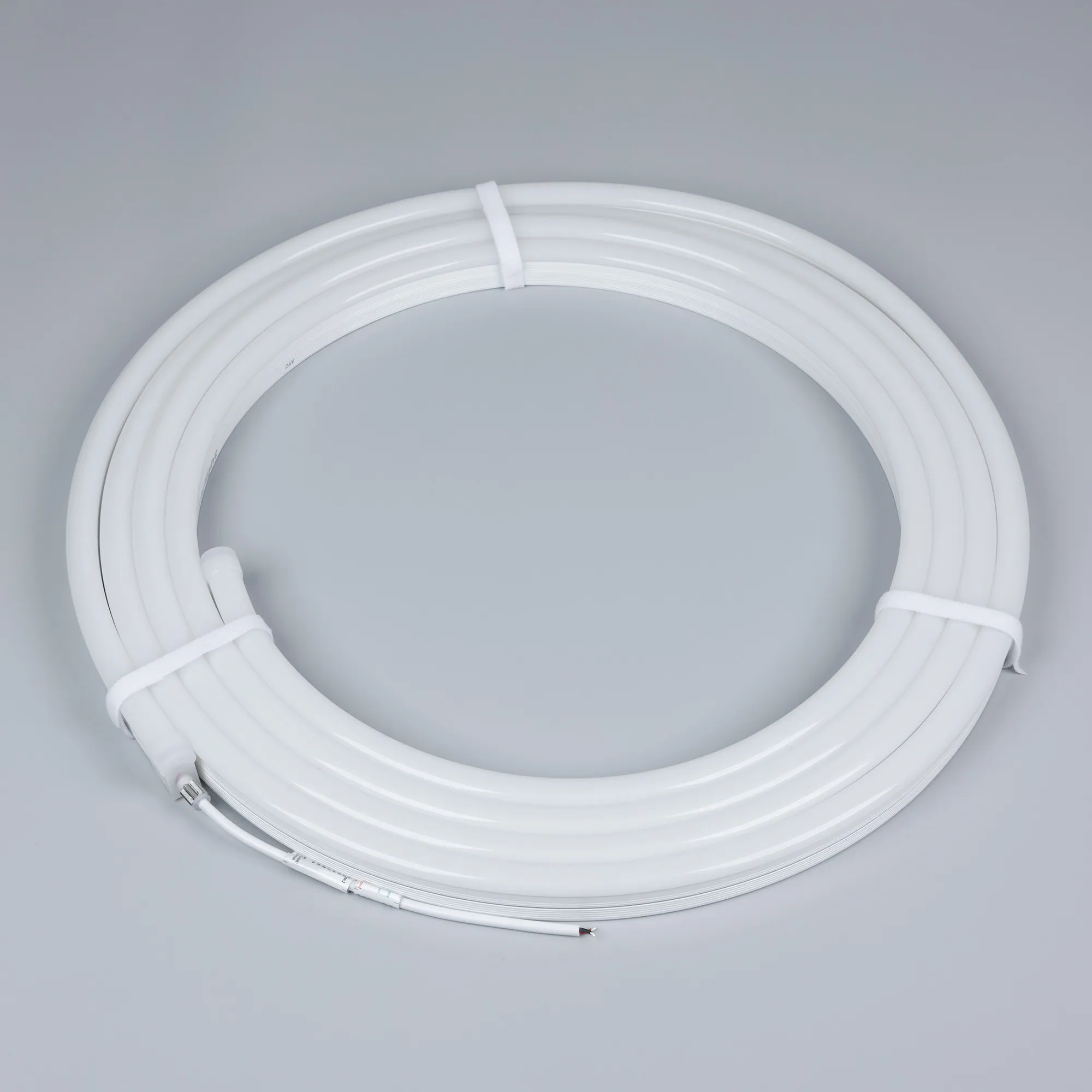 Лента герметичная HALO-SIDE-A160-15x25mm 24V Warm3000 (10 W/m, IP67, 5m, wire x1) (Arlight, Вывод боковой, 3 года) - Изображение